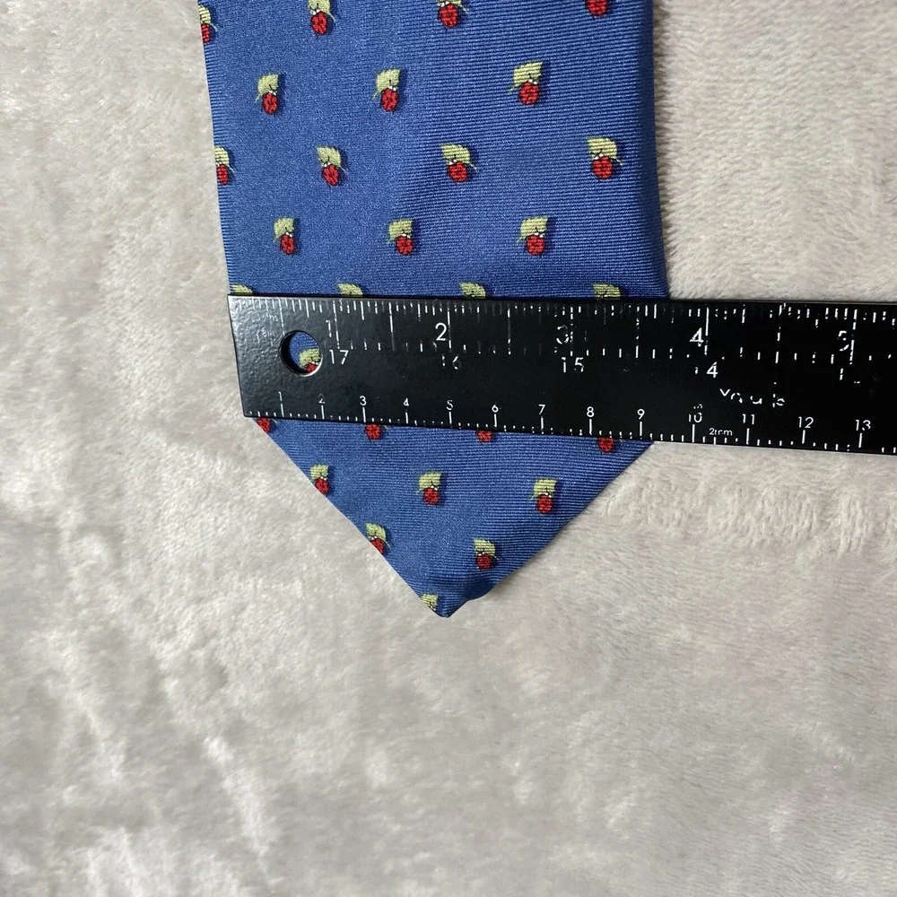 Brooks Brothers Makers Tie Lady Bug Leaf Silk Made in USA